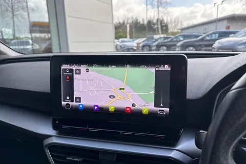 ST21UBD SEAT Leon 1.5 TSI EVO FR Sport Euro 6 (s/s) 5dr Thumbnail #18