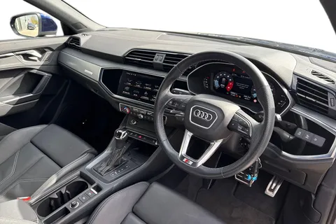 DX73XFU Audi Q3 1.5 TFSI CoD 35 S line Sportback S Tronic Euro 6 (s/s) 5dr Thumbnail #15