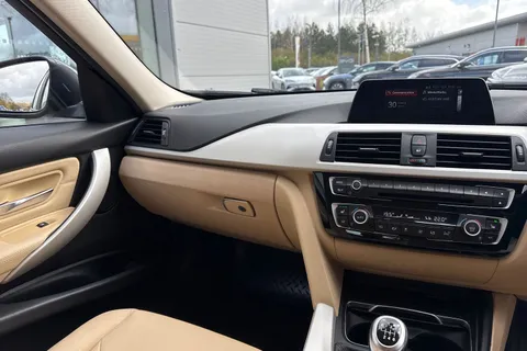 20 of 39 for BMW 3 Series 2.0 320d ED Plus Touring Euro 6 (s/s) 5dr