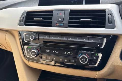 22 of 39 for BMW 3 Series 2.0 320d ED Plus Touring Euro 6 (s/s) 5dr