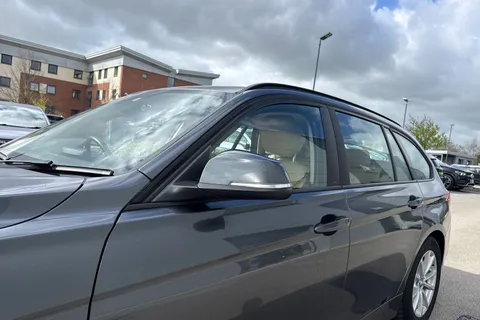 26 of 39 for BMW 3 Series 2.0 320d ED Plus Touring Euro 6 (s/s) 5dr