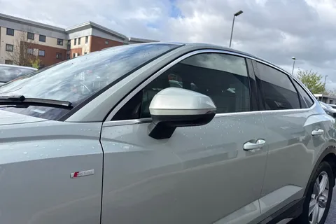 DG21KCF Audi Q3 2.0 TFSI 45 S line Sportback S Tronic quattro Euro 6 (s/s) 5dr Thumbnail #27