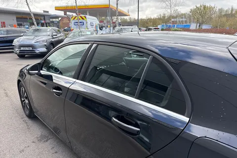 MT21PZP Mercedes-Benz A Class 1.3 A180 SE Euro 6 (s/s) 5dr Thumbnail #28