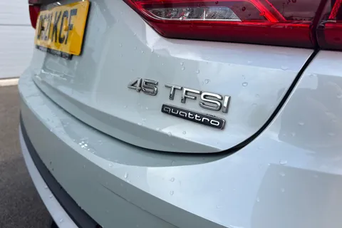 DG21KCF Audi Q3 2.0 TFSI 45 S line Sportback S Tronic quattro Euro 6 (s/s) 5dr Thumbnail #29