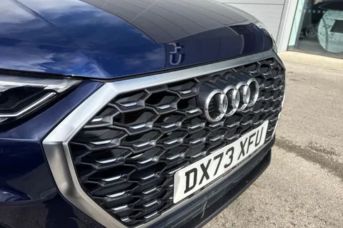 DX73XFU Audi Q3 1.5 TFSI CoD 35 S line Sportback S Tronic Euro 6 (s/s) 5dr Thumbnail #26