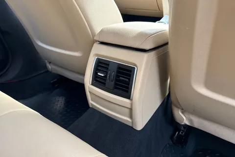 30 of 39 for BMW 3 Series 2.0 320d ED Plus Touring Euro 6 (s/s) 5dr