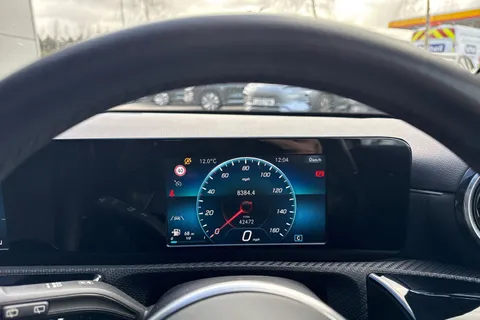 MT21PZP Mercedes-Benz A Class 1.3 A180 SE Euro 6 (s/s) 5dr Thumbnail #32