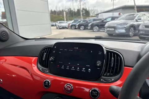 YF24FKH FIAT 500 1.0 MHEV Euro 6 (s/s) 3dr Thumbnail #32