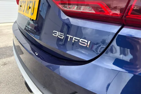 DX73XFU Audi Q3 1.5 TFSI CoD 35 S line Sportback S Tronic Euro 6 (s/s) 5dr Thumbnail #29