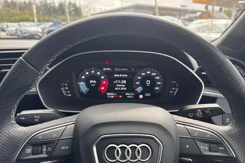 DX73XFU Audi Q3 1.5 TFSI CoD 35 S line Sportback S Tronic Euro 6 (s/s) 5dr Thumbnail #34
