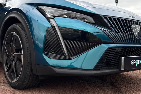 DF23YBB PEUGEOT 408 1.2 PureTech GT Fastback EAT Euro 6 (s/s) 5dr Thumbnail #10