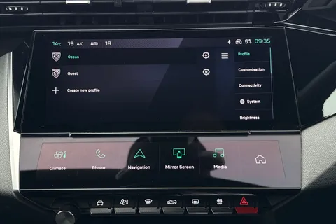 DF23YBB PEUGEOT 408 1.2 PureTech GT Fastback EAT Euro 6 (s/s) 5dr Thumbnail #43