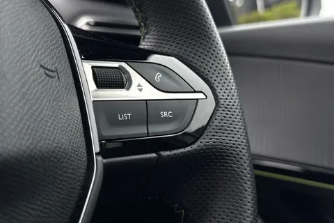 KO74XMM PEUGEOT 208 1.2 PureTech GT Euro 6 (s/s) 5dr Thumbnail #36