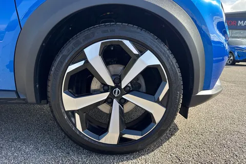 PN23WHT Nissan Juke 1.0 DIG-T Tekna Euro 6 (s/s) 5dr Thumbnail #11