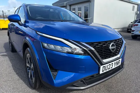 DU23YNR Nissan Qashqai 1.3 DIG-T MHEV N-Connecta XTRON Euro 6 (s/s) 5dr Thumbnail #10
