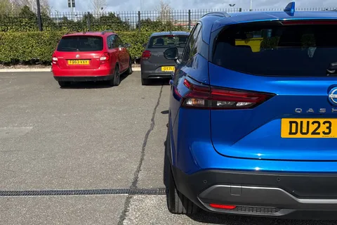 DU23YNR Nissan Qashqai 1.3 DIG-T MHEV N-Connecta XTRON Euro 6 (s/s) 5dr Thumbnail #35