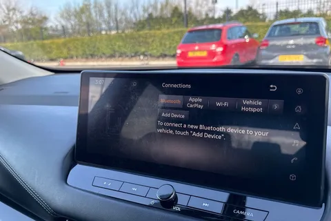 DU23YNR Nissan Qashqai 1.3 DIG-T MHEV N-Connecta XTRON Euro 6 (s/s) 5dr Thumbnail #45