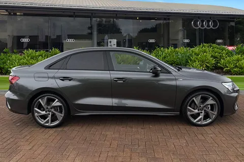 KN75XMR Audi A3 Black Edition TFSI  150 PS S tronic Thumbnail #4