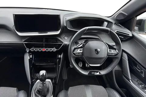 RE24JDJ PEUGEOT 208 1.2 PureTech GT Euro 6 (s/s) 5dr Thumbnail #18