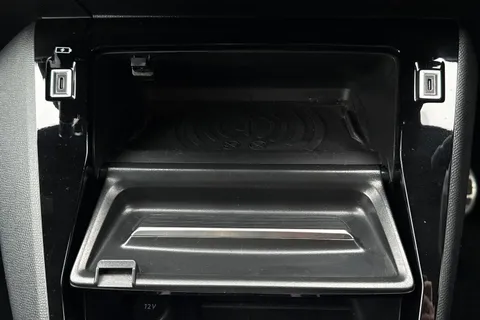 RE24JDJ PEUGEOT 208 1.2 PureTech GT Euro 6 (s/s) 5dr Thumbnail #33