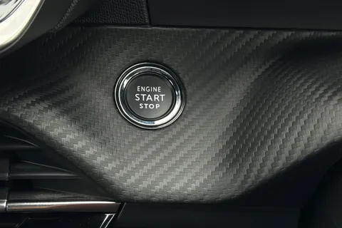 RE24JDJ PEUGEOT 208 1.2 PureTech GT Euro 6 (s/s) 5dr Thumbnail #38