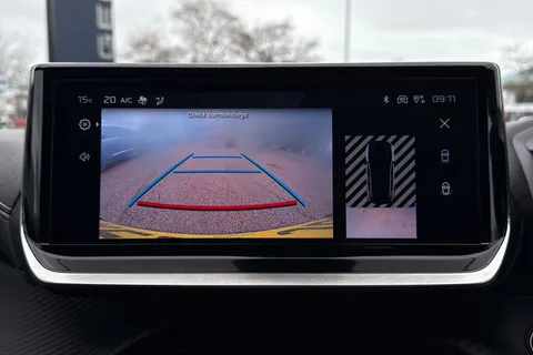 RE24JDJ PEUGEOT 208 1.2 PureTech GT Euro 6 (s/s) 5dr Thumbnail #39