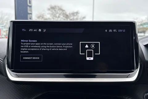 RE24JDJ PEUGEOT 208 1.2 PureTech GT Euro 6 (s/s) 5dr Thumbnail #40