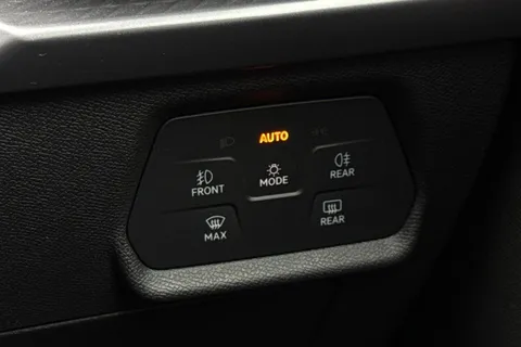 41 of 54 for CUPRA Leon 1.5 eTSI V2 DSG Euro 6 (s/s) 5dr