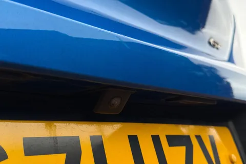 YS71UZV PEUGEOT 208 1.2 PureTech GT Euro 6 (s/s) 5dr Thumbnail #31