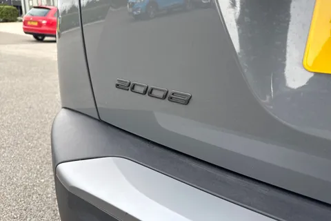 BL73PHF PEUGEOT 2008 1.2 PureTech GT EAT Euro 6 (s/s) 5dr Thumbnail #34