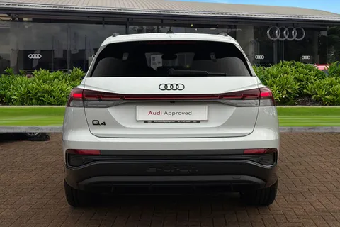 4 of 66 for Audi Q4 e-tron Q4 Black Edition 45 e-tron 210,00 kW