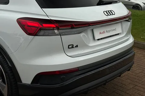 8 of 66 for Audi Q4 e-tron Q4 Black Edition 45 e-tron 210,00 kW