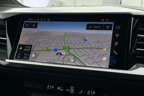 17 of 66 for Audi Q4 e-tron Q4 Black Edition 45 e-tron 210,00 kW