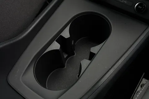 40 of 66 for Audi Q4 e-tron Q4 Black Edition 45 e-tron 210,00 kW