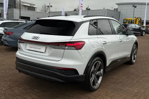 59 of 66 for Audi Q4 e-tron Q4 Black Edition 45 e-tron 210,00 kW