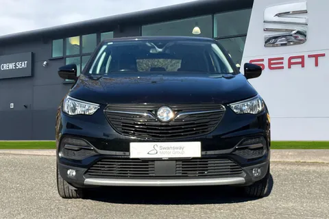 5 of 39 for Vauxhall Grandland X 1.5 Turbo D BlueInjection Sport Nav Euro 6 (s/s) 5dr