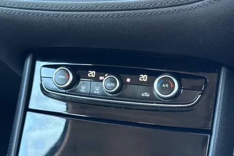 21 of 39 for Vauxhall Grandland X 1.5 Turbo D BlueInjection Sport Nav Euro 6 (s/s) 5dr