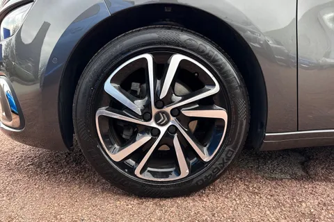 DG22SSX Citroën Grand C4 Spacetourer 1.2 PureTech Shine Euro 6 (s/s) 5dr Thumbnail #13