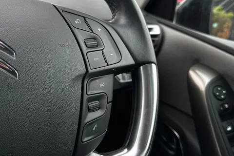 DG22SSX Citroën Grand C4 Spacetourer 1.2 PureTech Shine Euro 6 (s/s) 5dr Thumbnail #35