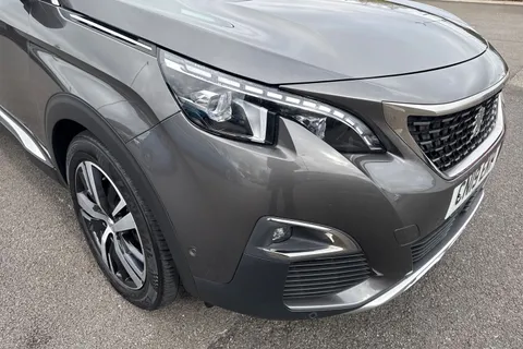 25 of 67 for PEUGEOT 3008 1.5 BlueHDi GT Line Euro 6 (s/s) 5dr