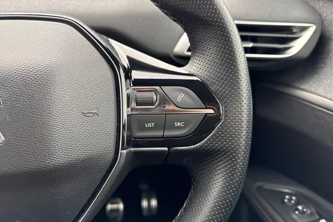 40 of 67 for PEUGEOT 3008 1.5 BlueHDi GT Line Euro 6 (s/s) 5dr