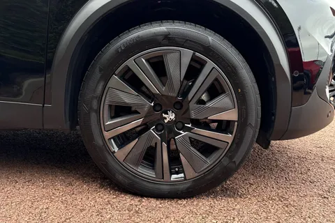 RV72HHG PEUGEOT e-2008 50kWh GT Premium Auto 5dr (7kW Charger) Thumbnail #12