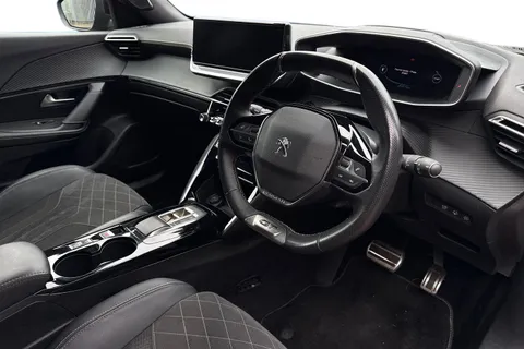 RV72HHG PEUGEOT e-2008 50kWh GT Premium Auto 5dr (7kW Charger) Thumbnail #15