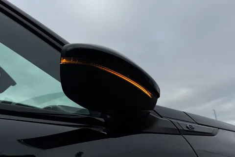 RV72HHG PEUGEOT e-2008 50kWh GT Premium Auto 5dr (7kW Charger) Thumbnail #26