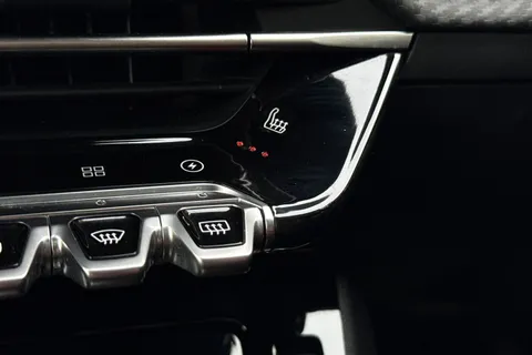 RV72HHG PEUGEOT e-2008 50kWh GT Premium Auto 5dr (7kW Charger) Thumbnail #35