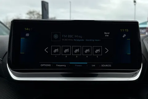 RV72HHG PEUGEOT e-2008 50kWh GT Premium Auto 5dr (7kW Charger) Thumbnail #44