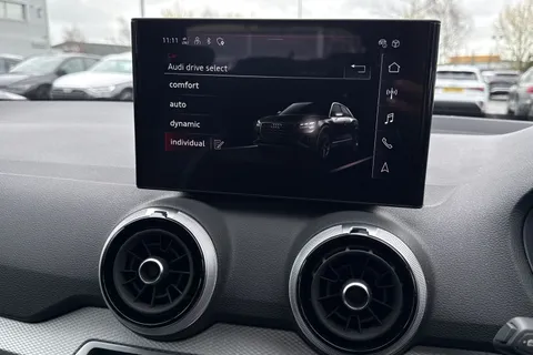DN74GXB Audi Q2 Sport 30 TFSI 116 PS 6-speed Thumbnail #30