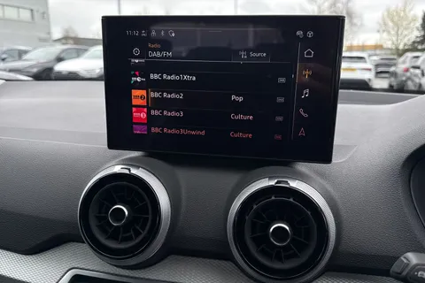 DN74GXB Audi Q2 Sport 30 TFSI 116 PS 6-speed Thumbnail #35
