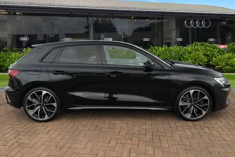 KJ25XAR Audi S3 Black Edition TFSI  333 PS S tronic Thumbnail #4