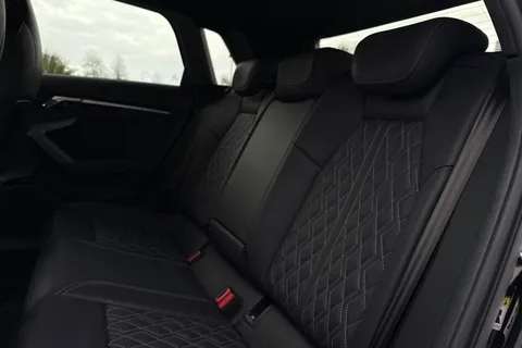 KJ25XAR Audi S3 Black Edition TFSI  333 PS S tronic Thumbnail #20